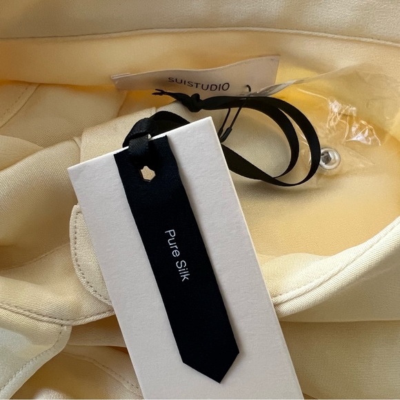 Suistudio Alec Pure Silk Blouse in Light Yellow Size EU 38, US 6, New w/Tag $299 - Picture 6 of 10